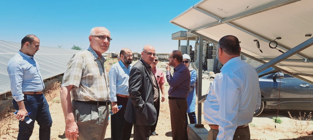 الطاقة تتفقد مشروع الطاقة الشمسية لـشركة