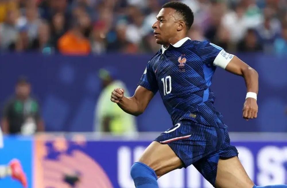 تأهل فرنسا والنرويج لدور الـ 32 من كأس العالم