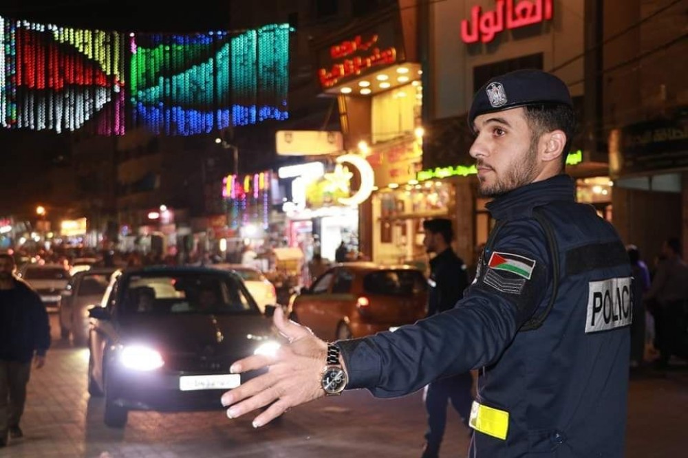 أجهزة الداخلية تشرع بتطبيق خطة عيد الفطر المبارك