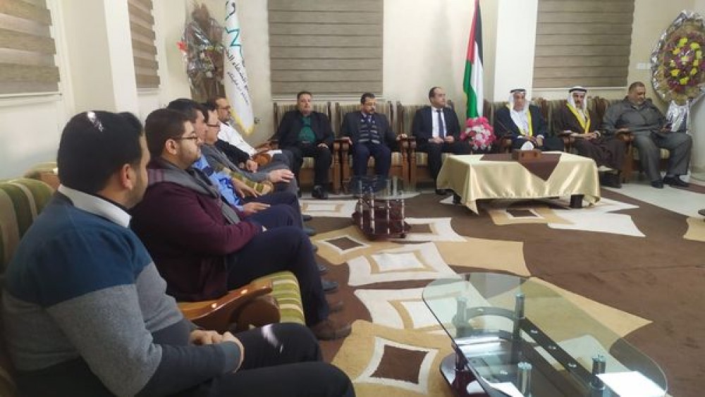 الصحة: وفد من عائلة الغرباوي يشيد بالخدمات الصحية بمجمع الشفاء 