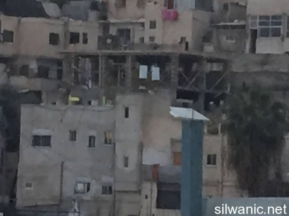 البناية المسربة 