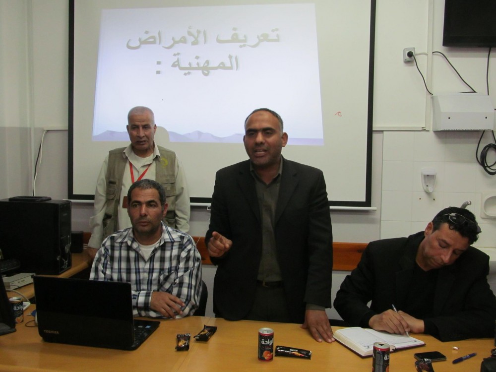 ورشة عمل حول تأخير الاجور للعمال