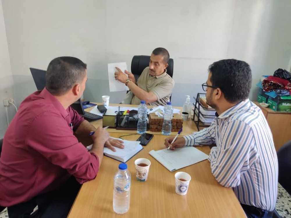 وزارة العمل تناقش العديد من ملفات السلامة مع شركة الكهرباء