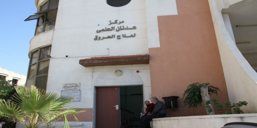 مركز عدنان العلمي للحروق يتعامل مع حالة خطيرة لطفلة 