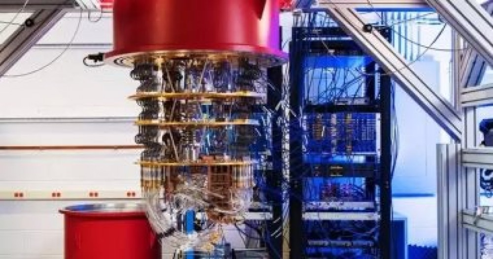 كندا تسعى إلى تسويق أول كمبيوتر كمى ضوئى فى العالم