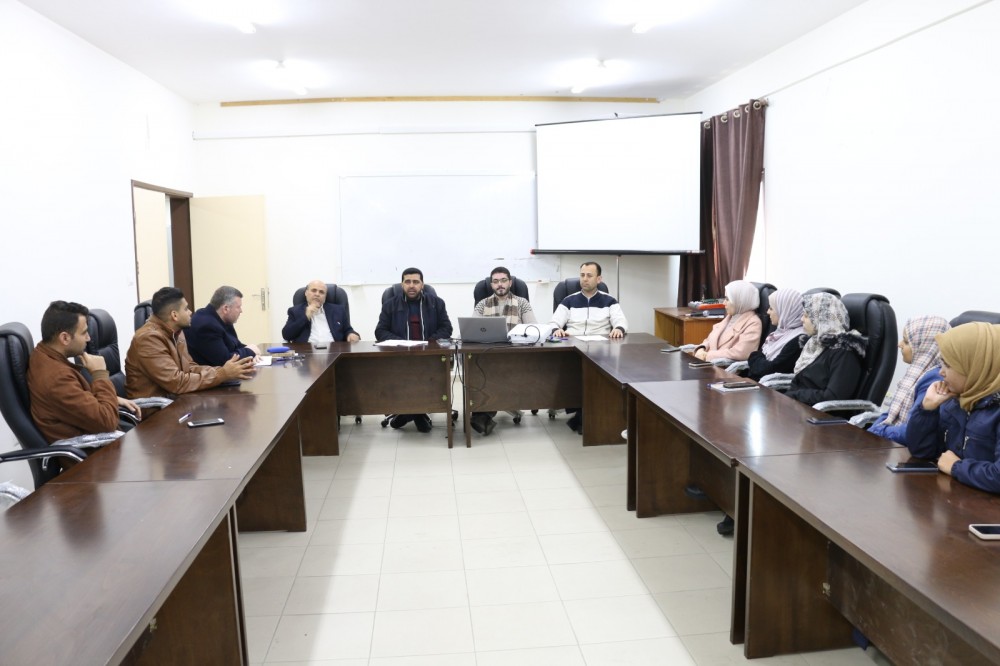 التخطيط والتطوير تفتتح دورة 