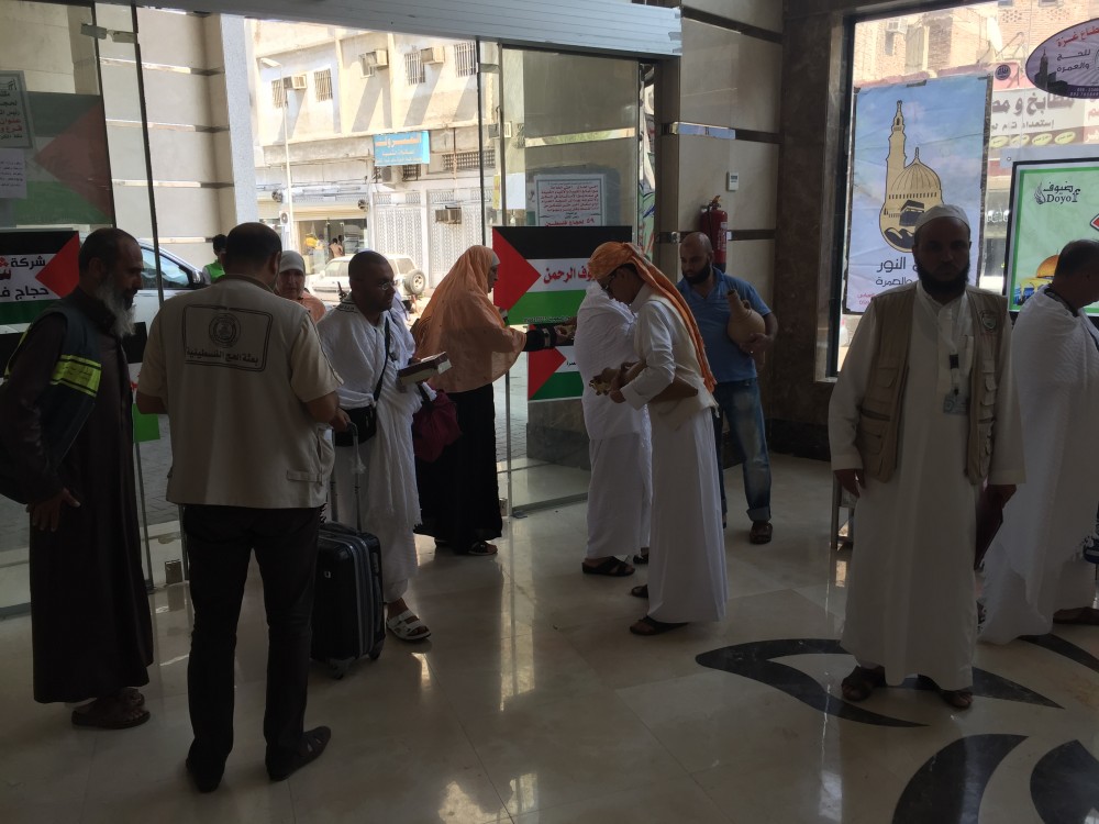 5299215ec0b1366390c9f6283c2bf918