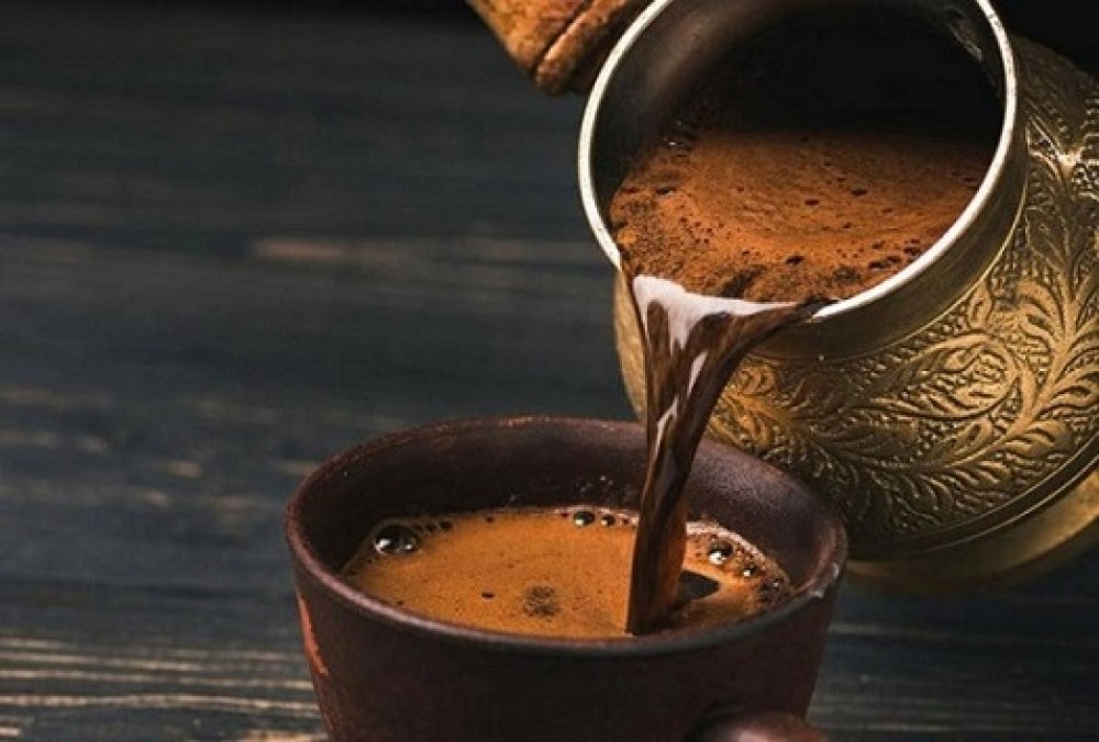 لهذا السبب.. شرب كوب إضافي من القهوة أمر ضروري