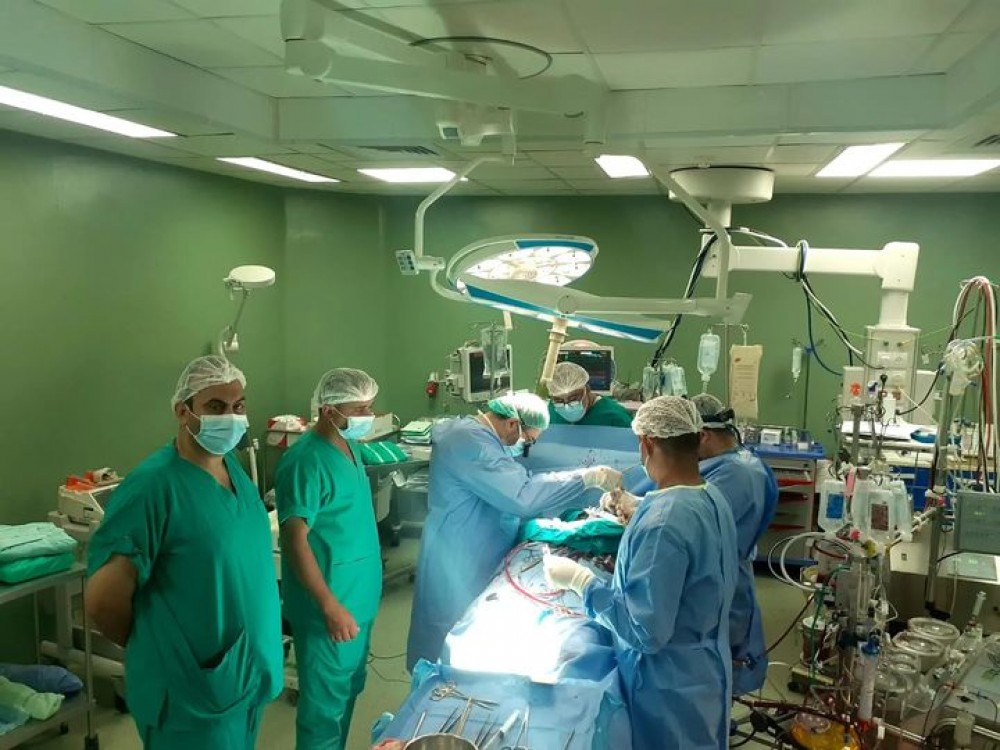 خدمة جراحة القلب المفتوح بمستشفيات وزارة الصحة من التطوير الى التوطين