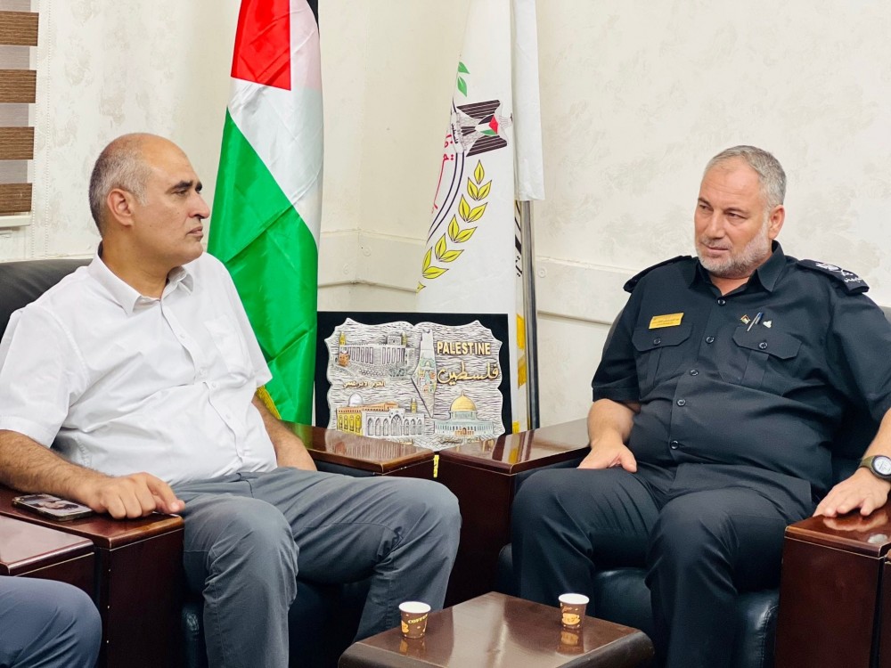 الدفاع المدني يستقبل وفدًا من الهيئة المستقبلة لحقوق الإنسان