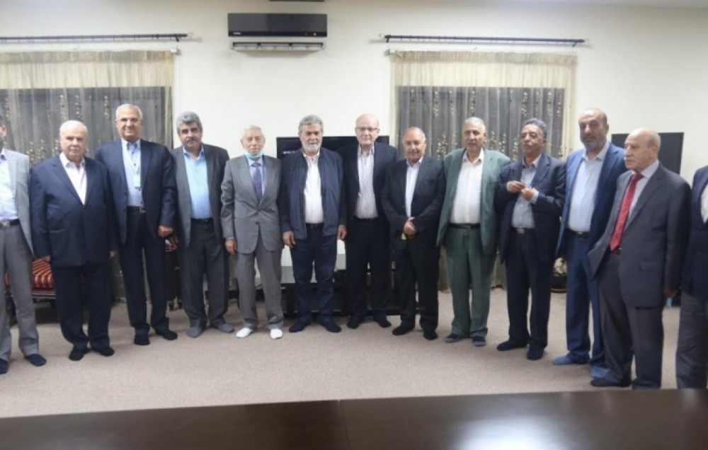 النخالة يستقبل وفدا من حماس مهنئاً بذكرى الانطلاقة الجهادية