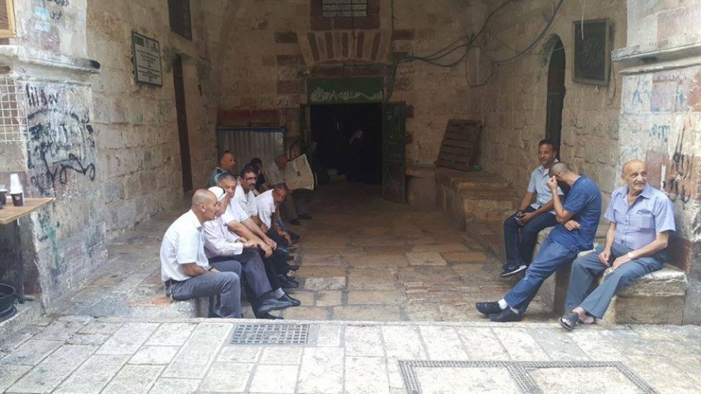 حراس الأقصى على بوابات المسجد