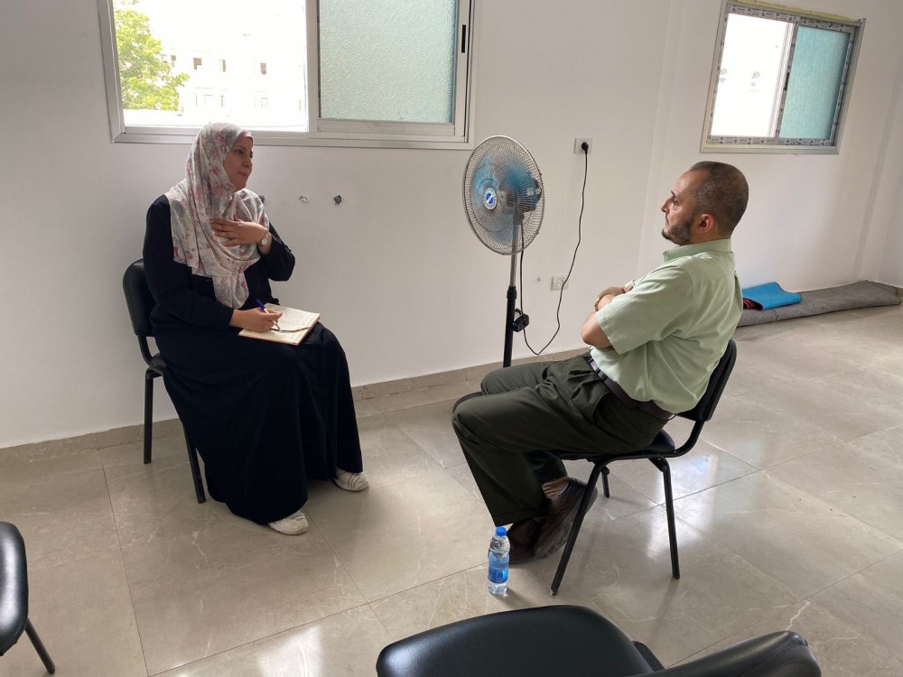 إيهاب الغصين وكيل وزارة العمل يعقد يوم معايشة في مديرية عمل رفح (6)