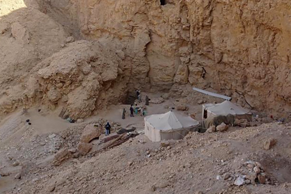 مصر تكشف عن مقبرة ملكية فرعونية جديدة بالبر الغربي في الأقصر