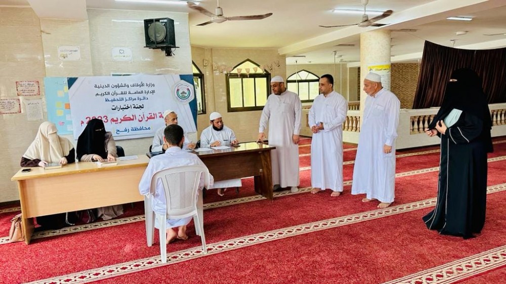 جانب من عقد الاختبارات 