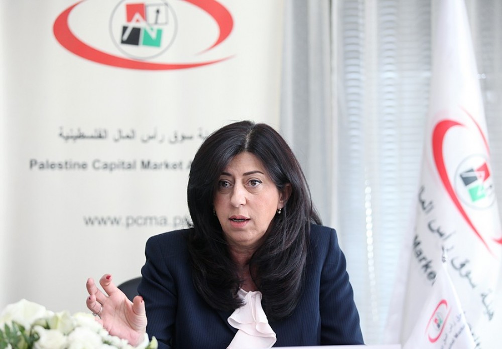وزيرة الاقتصاد عبير عودة