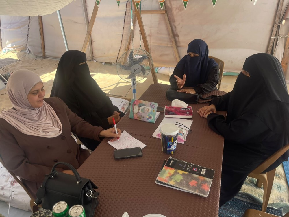 وزارة المرأة تبحث إطلاق مبادرات 