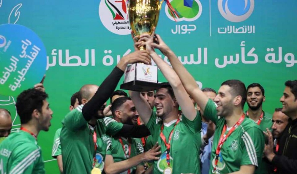 الصداقة يُتَوَجُ بكأس سوبر الطائرة على حساب غريمه خدمات جباليا