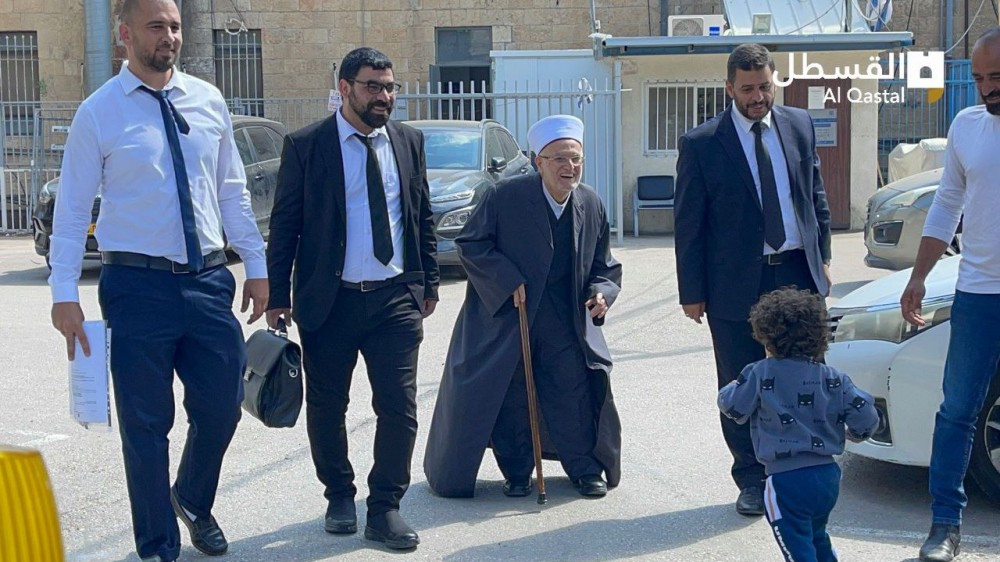 الإفراج عن الشيخ عكرمة صبري