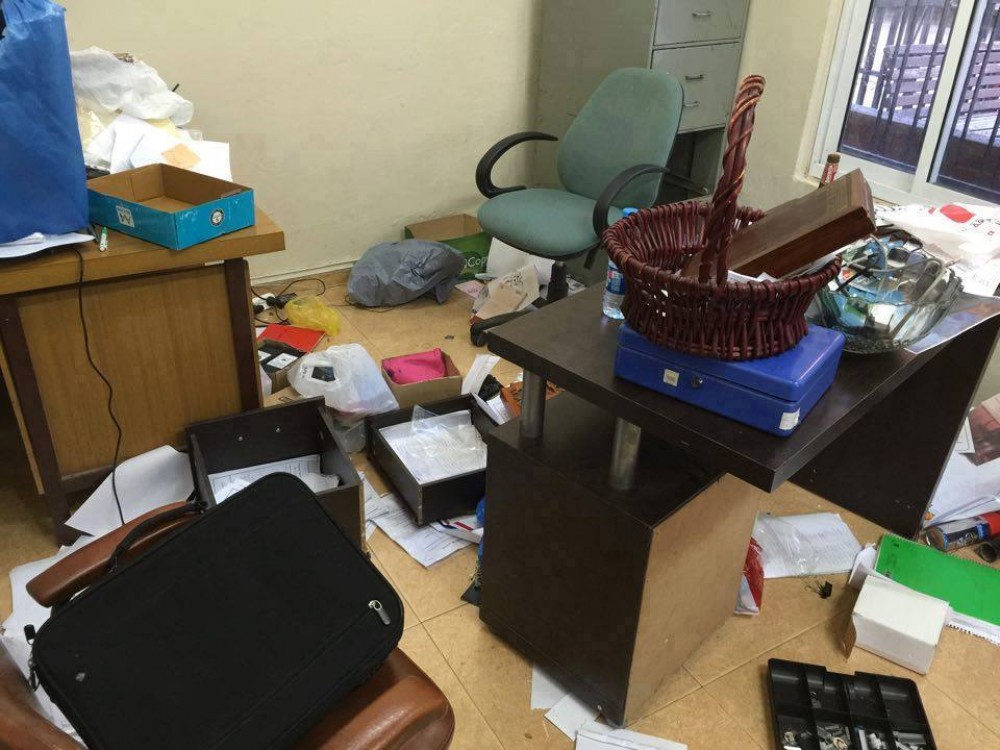 جانب من عملية اقتحام الجامعة 