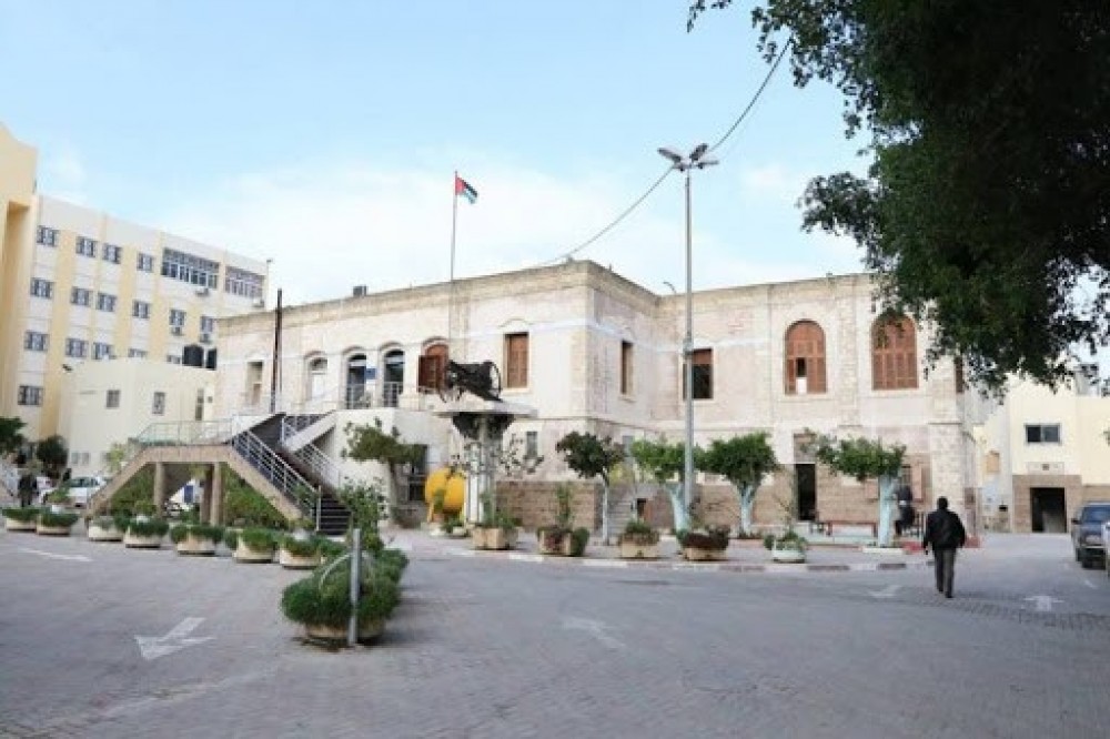 مقر بلدية غزة في ميدان فلسطين