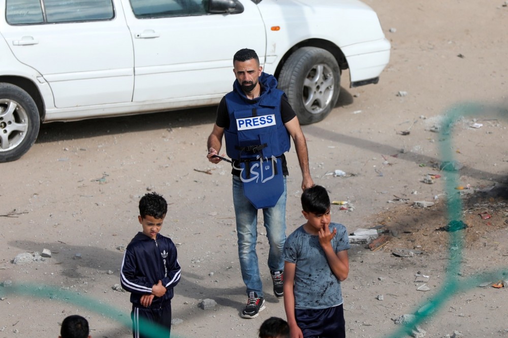 الرأي توثق عمل الطواقم الصحفية في غزة (23)