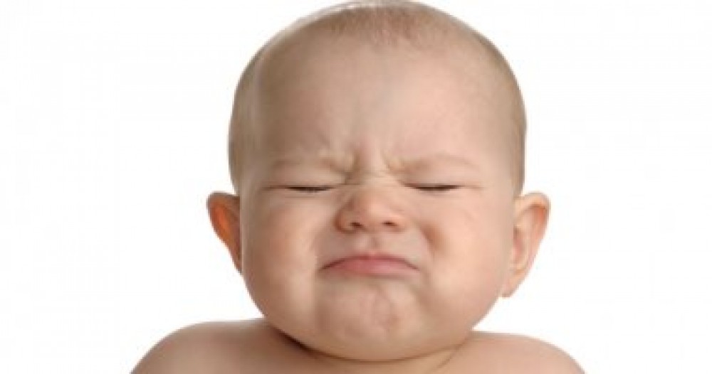 الإمساك لدى الأطفال حديثي الولادة