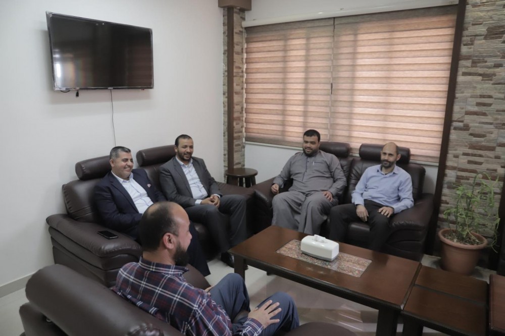 بلدية بيت لاهيا تبحث التعاون المشترك مع الأوقاف
