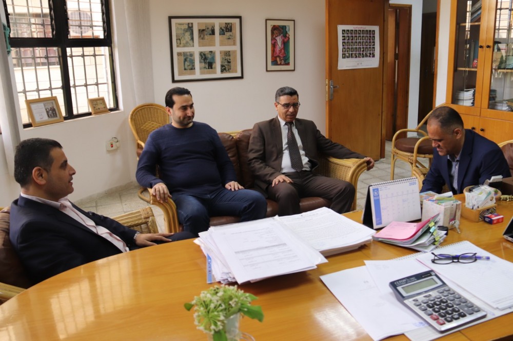 التنمية الاجتماعية تقدم  قسائم غذائية لبعض المؤسسات