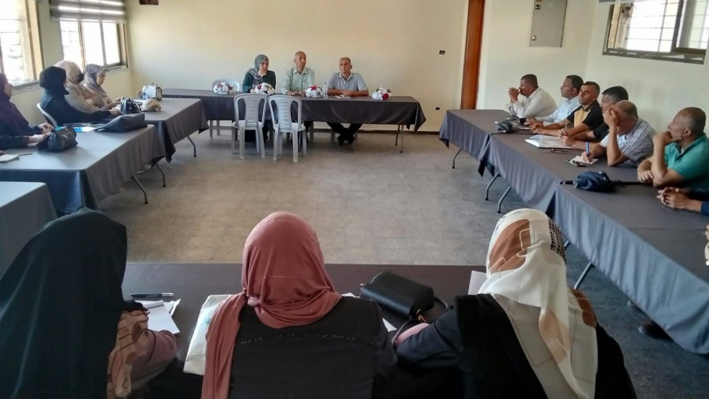 تعليم شرق خان يونس تبحث رفع جاهزية الطوارئ في المدارس