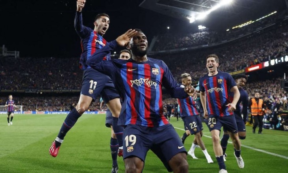 برشلونة يفوز على الريال ويقترب من حسم لقب الدوري الإسباني
