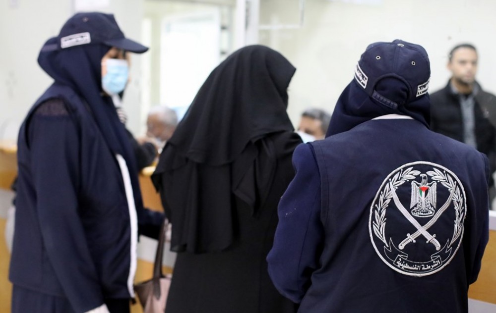 e3277afa-ef58-48bf-a02a-44e5f5e69204