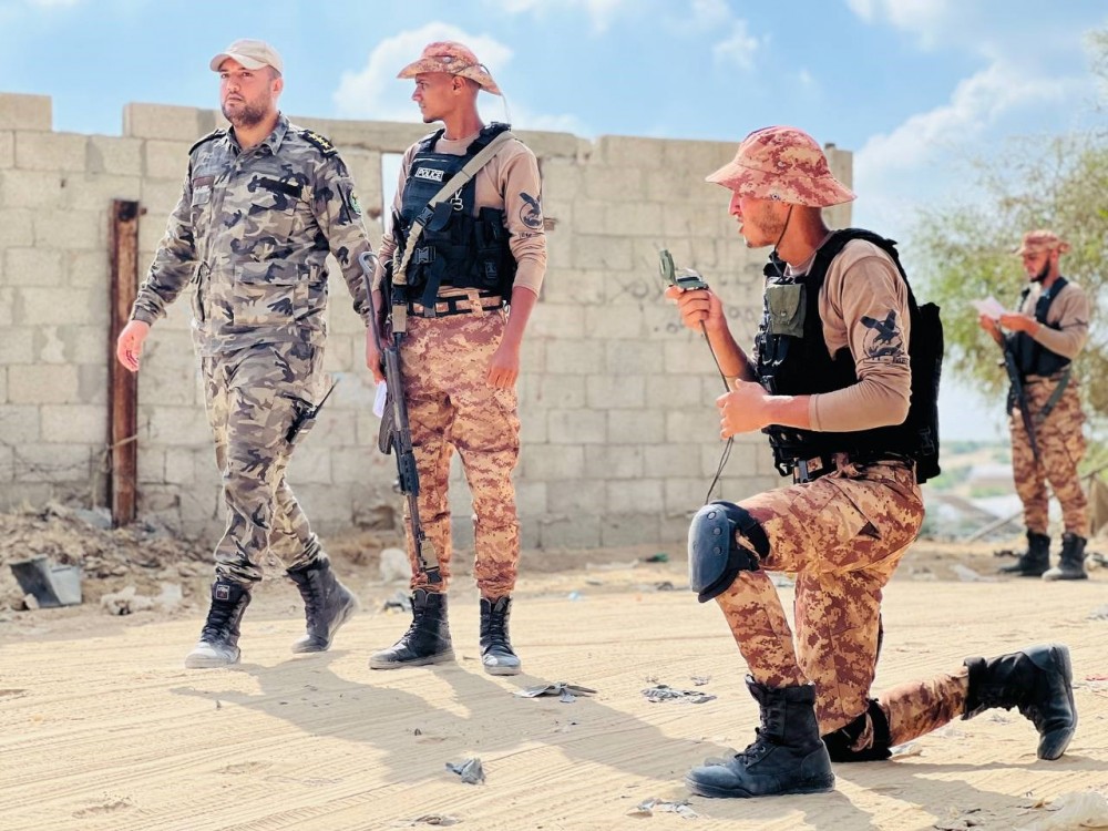  كلية الرباط الجامعية تنظم 