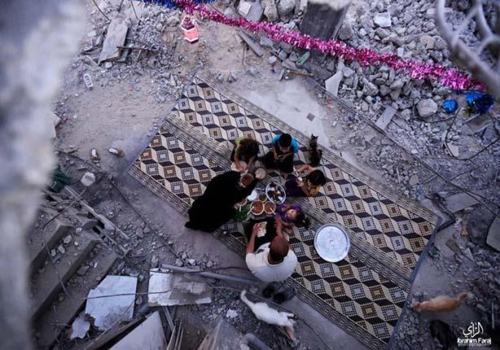 مائدة اسرة فلسطينية في رمضان
