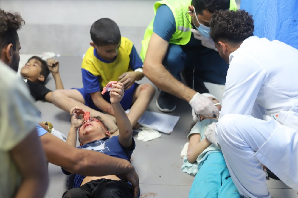 أطفال مصابون جراء عدوان الاحتلال
