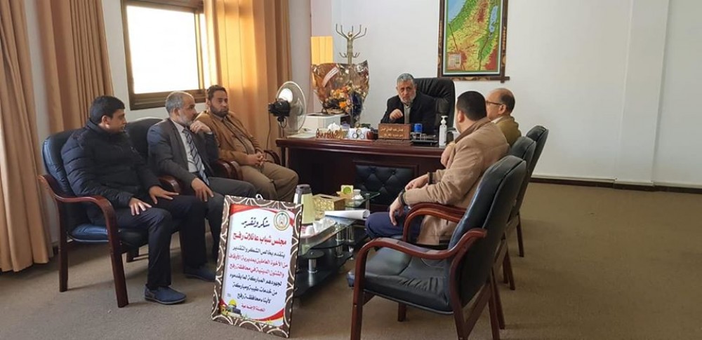 أوقاف رفح تبحث  مع مجلس شباب عائلات رفح آليات مواجهة فايروس كورونا