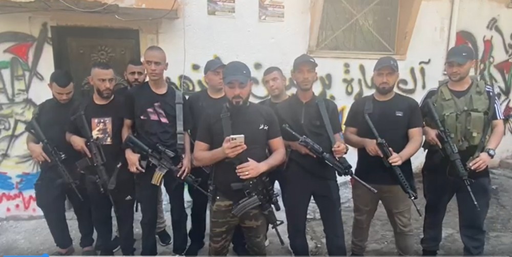 مقاومو طولكرم خلال المؤتمر 