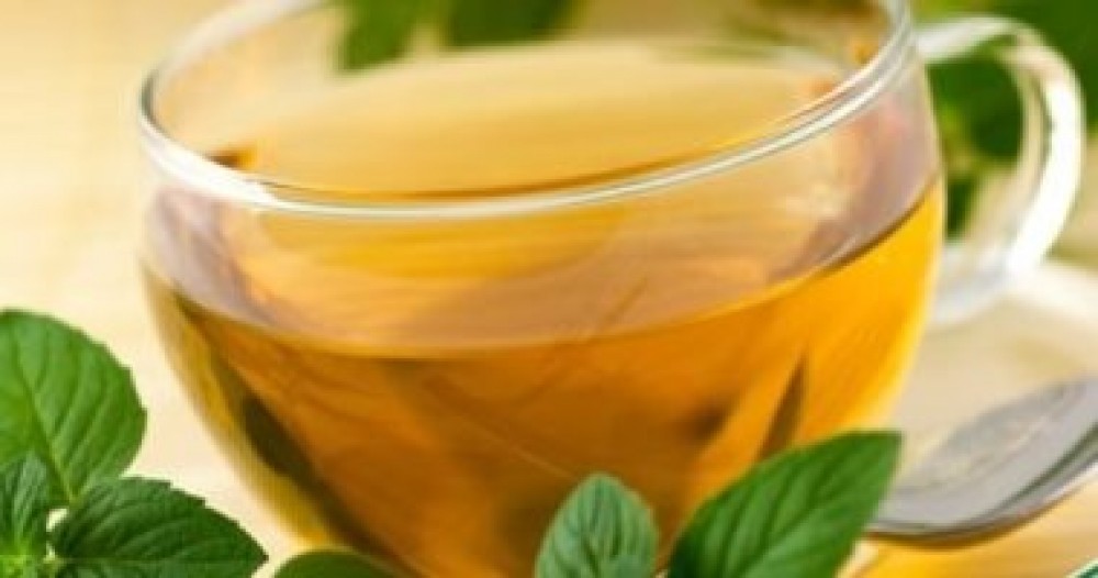 6 فوائد صحية مذهلة لشرب الشاى بالنعناع كل صباح