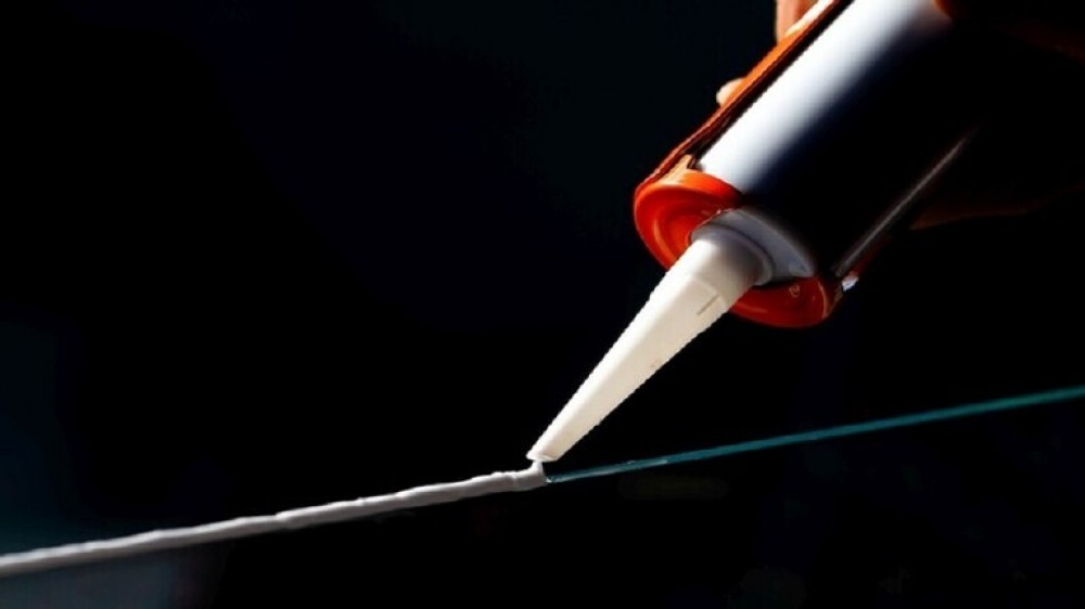 العلماء يطورون مواد لاصقة شديدة المتانة للاستخدامات الفضائية