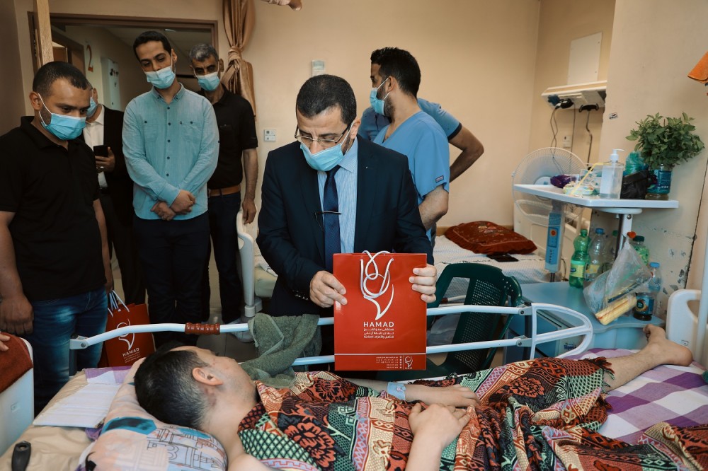 مستشفى حمد يستأنف خدماته ويستقبل جرحى العدوان 