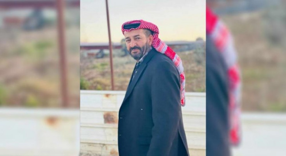 الأسير ماهر الأخرس يعلّق إضرابه عن الطعام