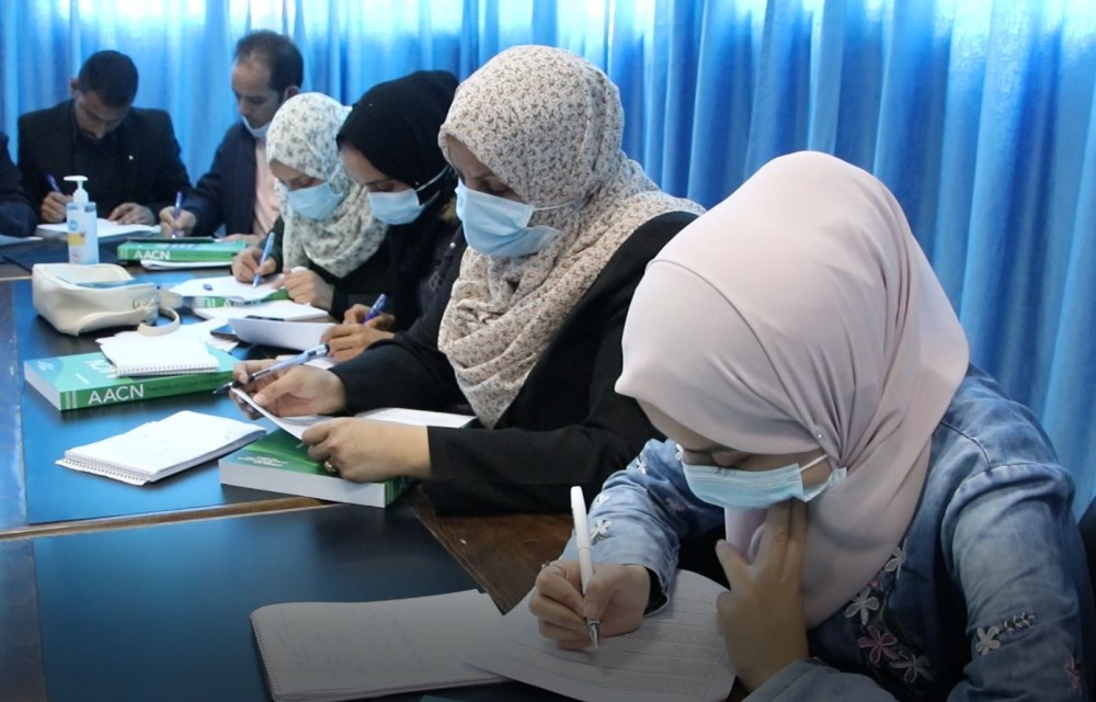 الأوروبي يختتم دورات تدريبية لإعداد طاقم متخصص بالعناية المركزة
