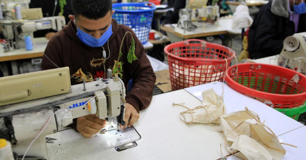 وزارة الاقتصاد الوطني تصدر قراراً بشأن ارتداء الكمامات- صورة توضيحية