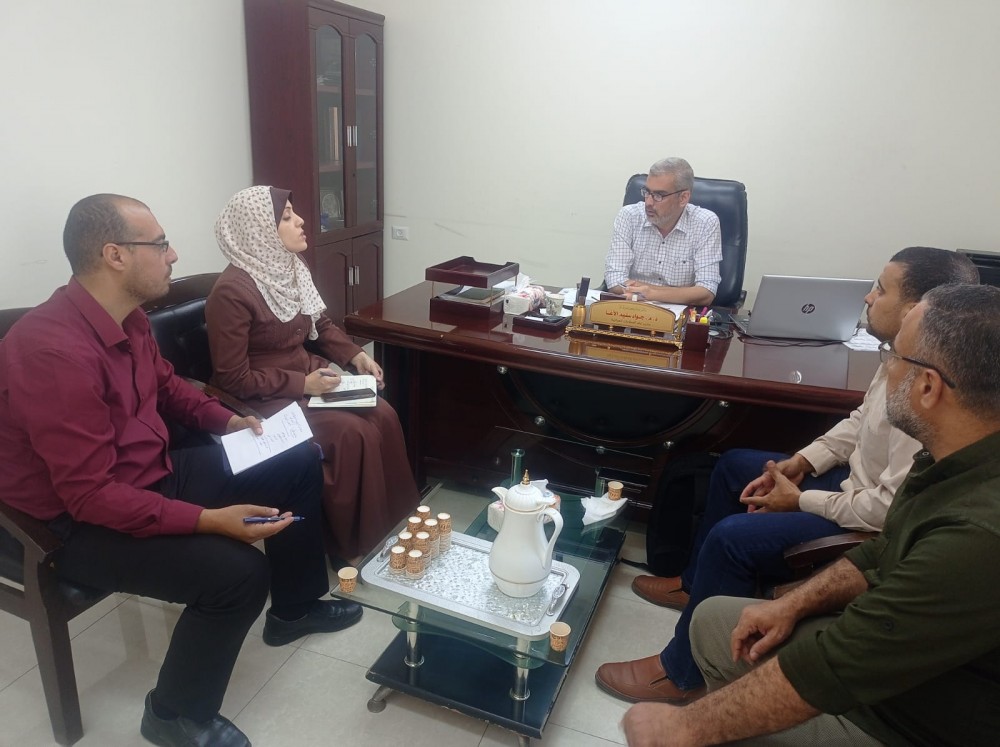 العمل تعد دراسة حول حاجة سوق العمل من المهن الإنشائية