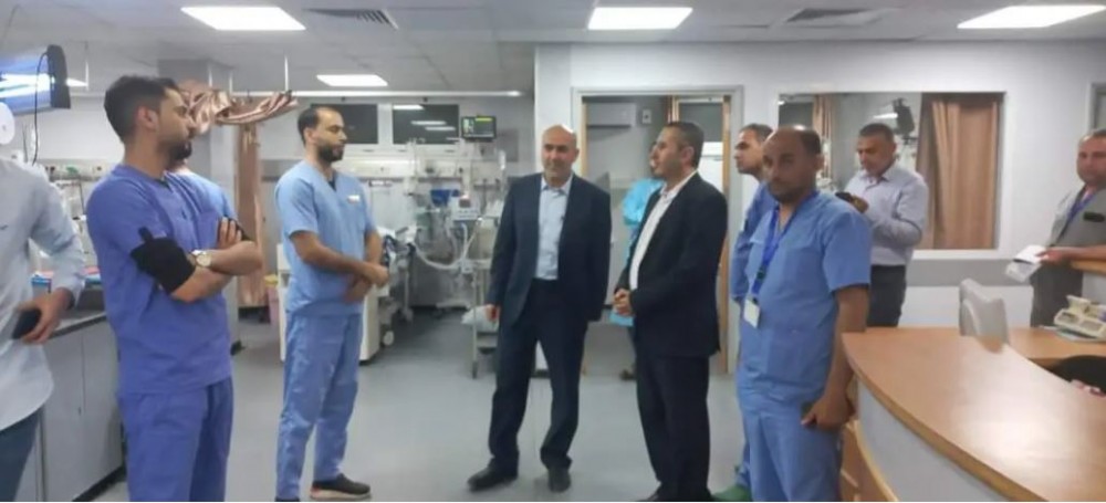مدير عام المستشفيات يتابع العمل في مستشفى لأوروبي 