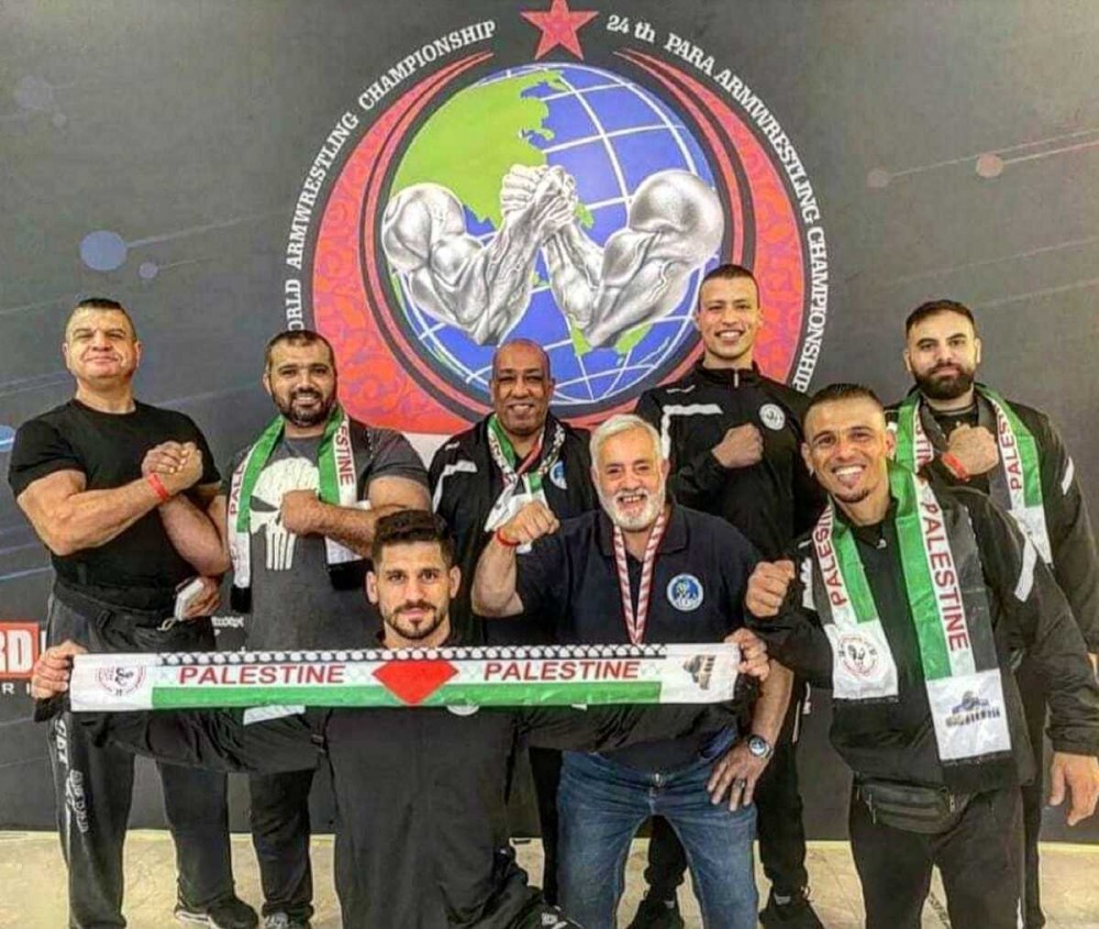 بعثة فلسطين تصل انطاليا التركية للمشاركة ببطولة العالم لمصارعة الذراعين
