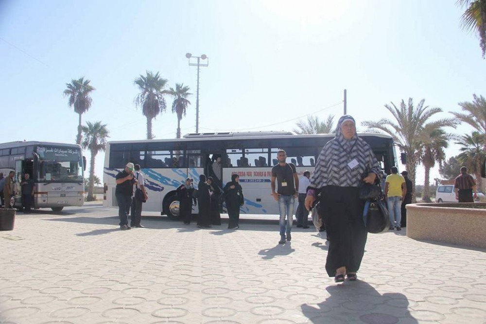 حجاج المكرمة لدى وصولهم معبر رفح البري 