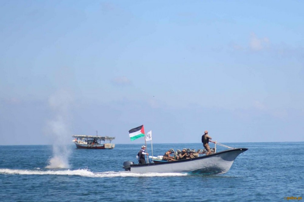 الشرطة البحرية بخان يونس تُنجز