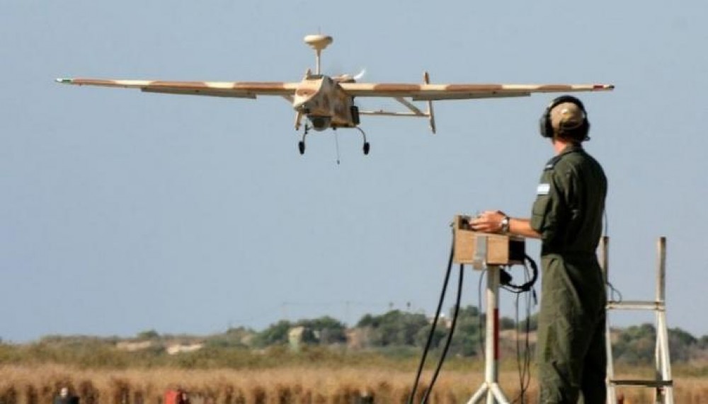 79-203142-israeli-reconnaissance-plane-gazans_700x400