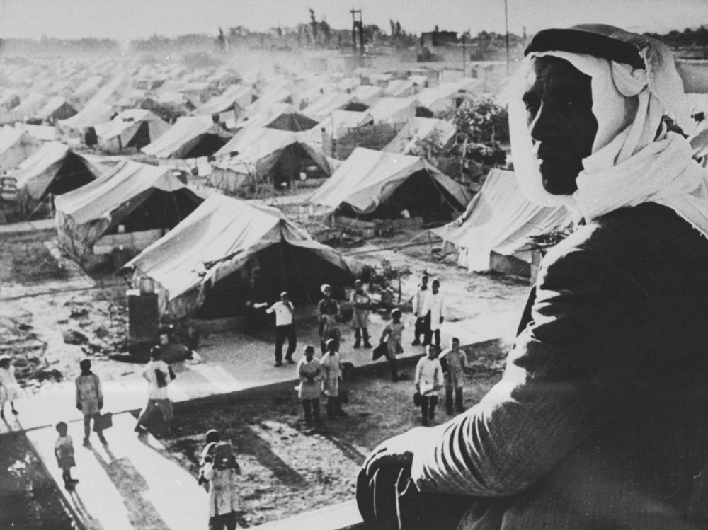 الخيام التي سكنها الفلسطينيين بعد تهجيرهم 